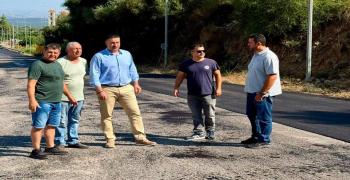Επίσκεψη του Αντιπεριφερειάρχη Θανάση Μαυρομμάτη στο έργο ασφαλτόστρωσης στο Λεσίνι