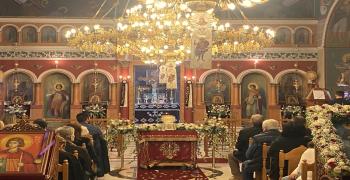 «Πλήθος πιστών στην υποδοχή της Τιμίας Κάρας του Αγίου Νικολάου του εκ Μετσόβου στην Κατοχή Ακαρνανίας»